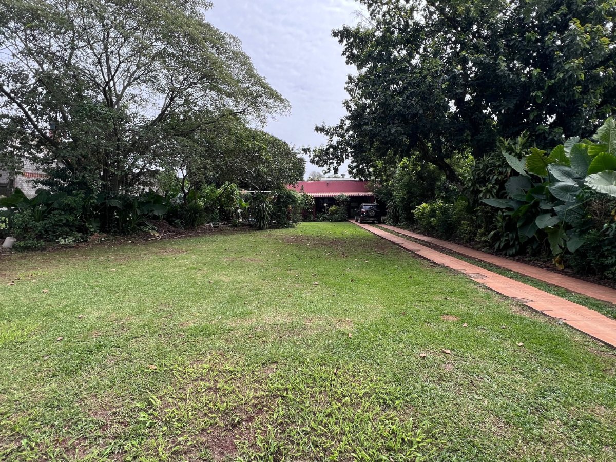 Terreno à venda de 1.200 m² no Barrio Obrero, Ciudad del Este