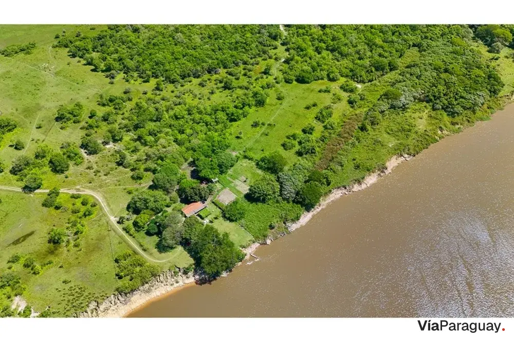 Terreno de 1.400 hectáreas en venta en Pilar, Ñeembucú