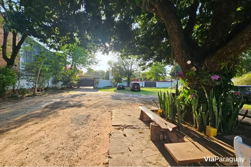 Terreno à venda no Barrio Bella Vista, 2.394 m²