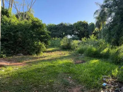Terreno de 2.696 m² à venda em Limpio, área Villa Aveiro