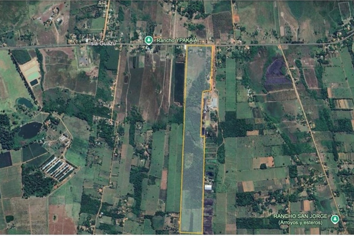 Terreno de 30 ha à venda em Arroyos y Esteros