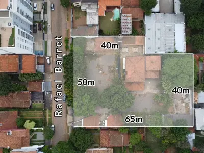 3,000 m² lot for sale in Los Laureles, Asunción