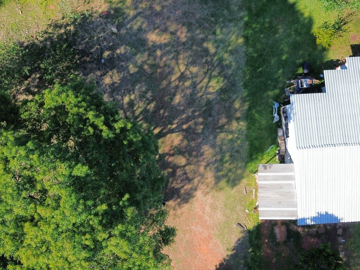 Terreno de 360 m² em Marín Ka'aguy, bairro Cañada Garay, Luque