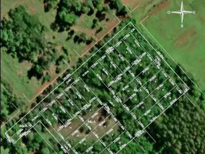 Terreno de 360 m² à venda em Barrio Santo Domingo, Encarnación
