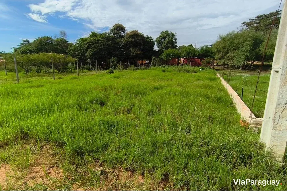 Terreno de 360 m² en venta en Luque, Central
