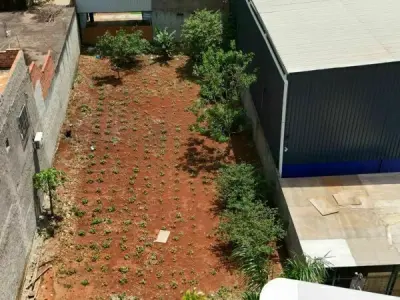 Terreno de 360 m² à venda em Minga Guazú, Alto Paraná