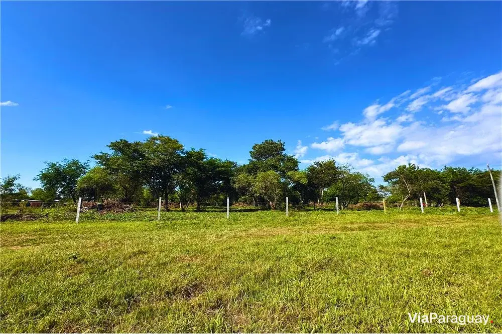 Terreno à venda em Ypané, Central - 360 m²