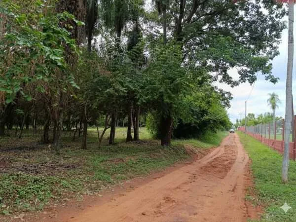Terreno de 361 m² en venta en Itauguá, Central