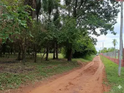 Terreno de 361 m² en venta en Itauguá, Central