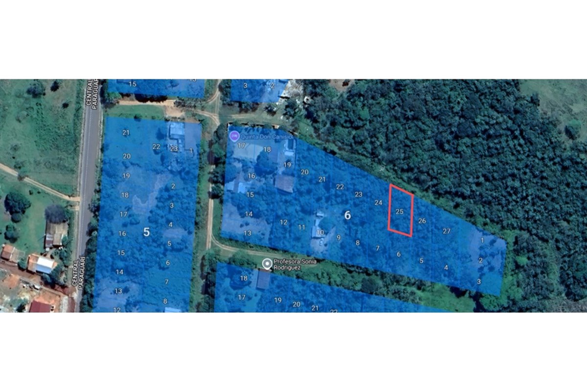 370 m² Land for Sale in Yaguarón, Paraguarí