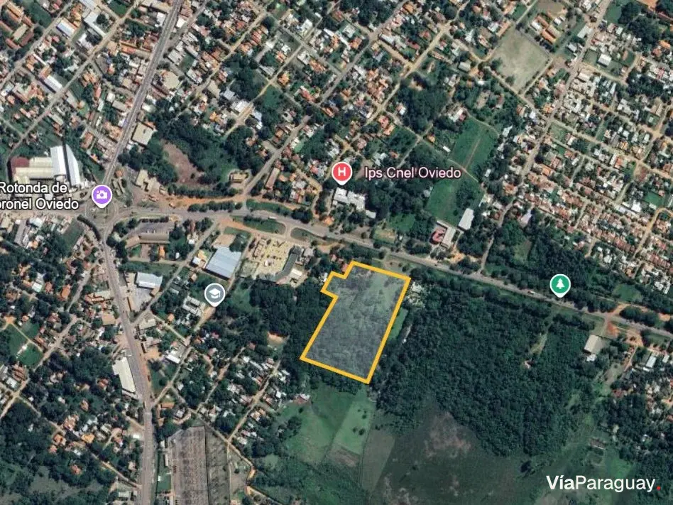 Terreno de 41.877 m² en venta en el centro de Coronel Oviedo