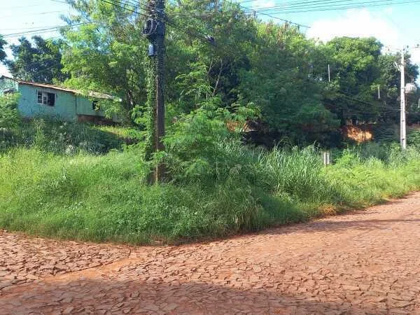 Terreno de 420 m² à venda em Minga Guazú, Alto Paraná