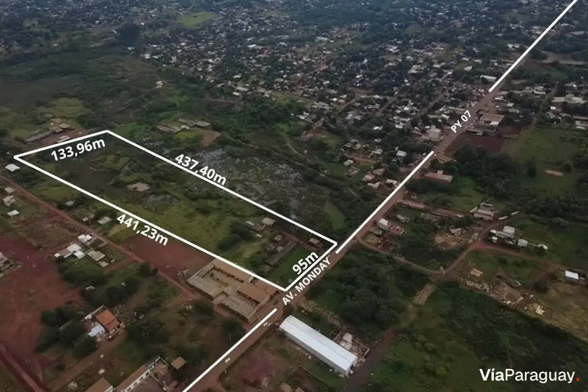 Terreno de 5 hectáreas en venta en Presidente Franco