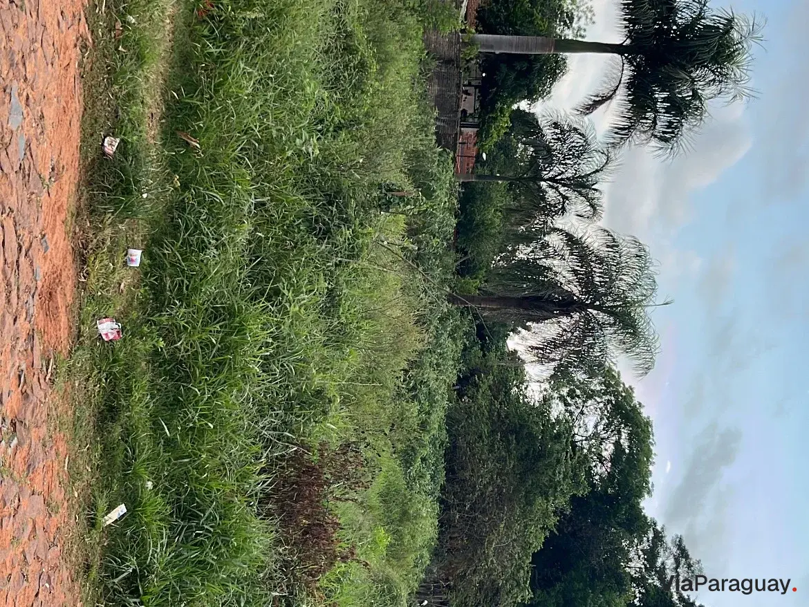 Terreno de 500 m² à venda em Salinas, Ñemby
