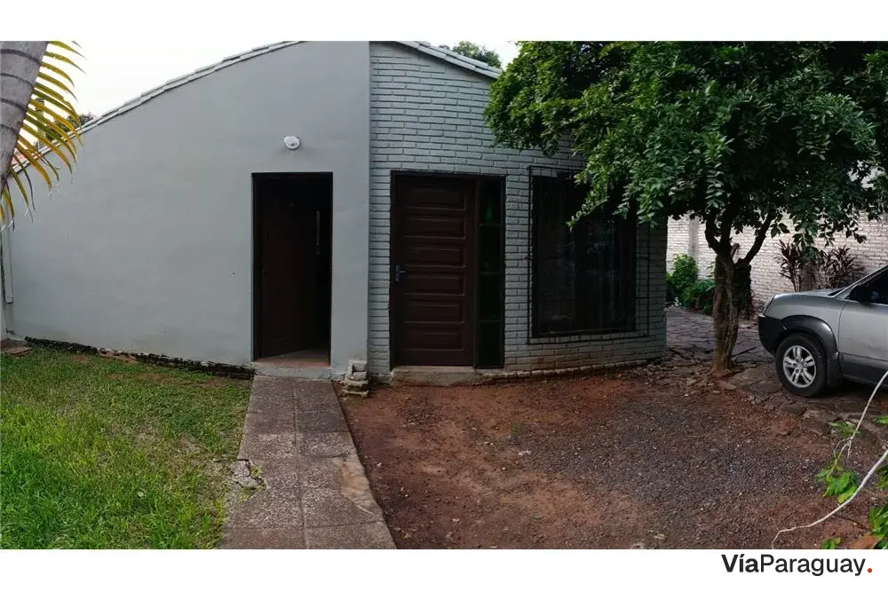 Terreno à venda em Fernando de la Mora, 564 m²