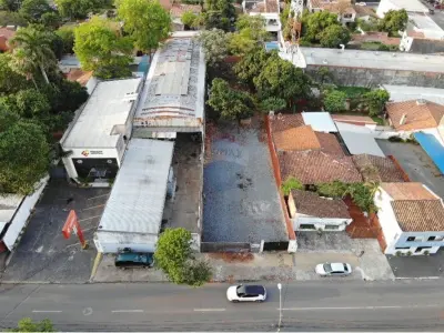 Terreno de 813 m² en venta en Ycuá Satí, Asunción