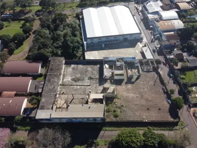 Terreno de grande porte à venda na Área 1, Ciudad del Este