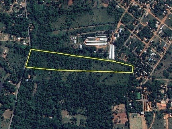 Terreno de grande área à venda em Itá, depto. Central