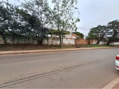 Terreno para alugar de 4.000 m² em San Lorenzo
