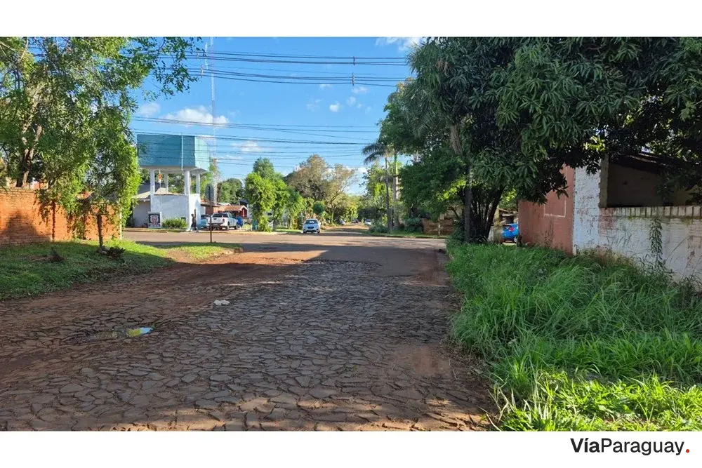 Terreno para alugar no Bairro Ka'aguy Rory, Encarnación