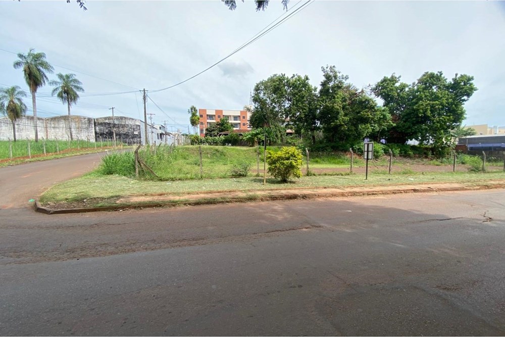 Terreno en alquiler en Ciudad del Este, Alto Paraná