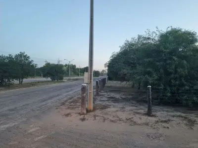 Terreno en alquiler sobre doble Avenida Emanuel, Loma Plata