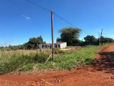 Terreno de esquina com 490 m² no Bairro Tacuru Puku, Hernandarias