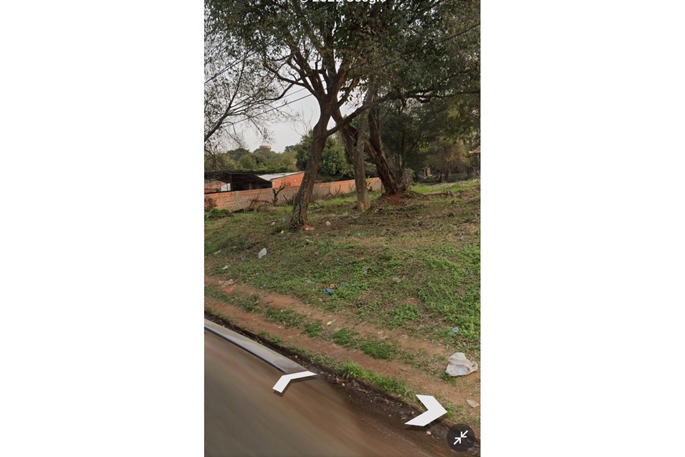 Terreno de esquina para alugar em Ñemby, San Carlos