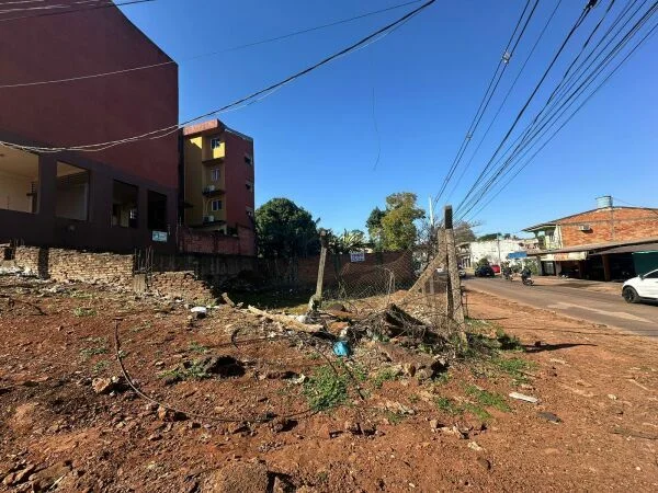 Terreno em esquina à venda no Barrio Obrero, Ciudad del Este
