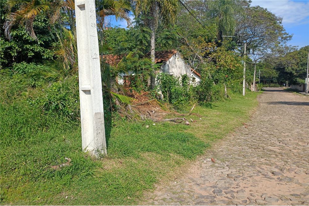 Terreno en esquina en venta en barrio Cristóbal Colón