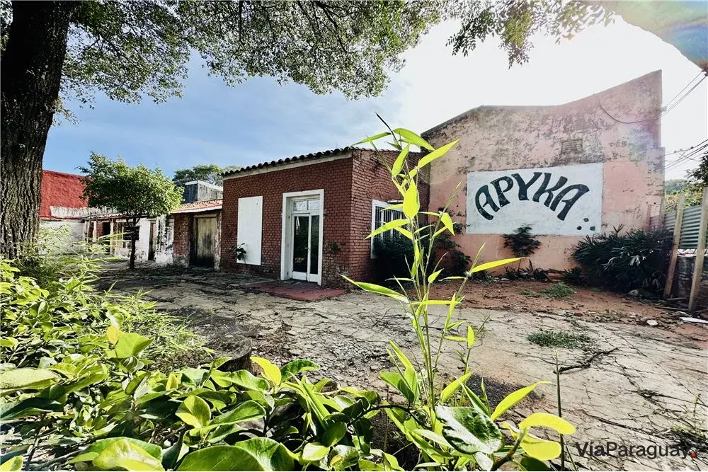 Terreno en esquina en venta en Barrio General Díaz