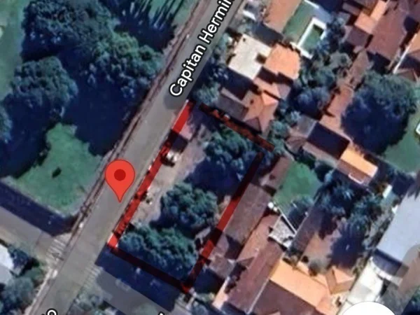 Terreno em esquina à venda no Barrio San Cristóbal, Assunção