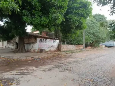 Corner lot for sale in San Vicente neighborhood, Asunción 1