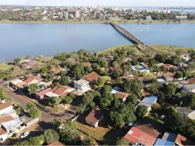 Terreno en esquina en venta en Bo. San Pedro, Encarnación