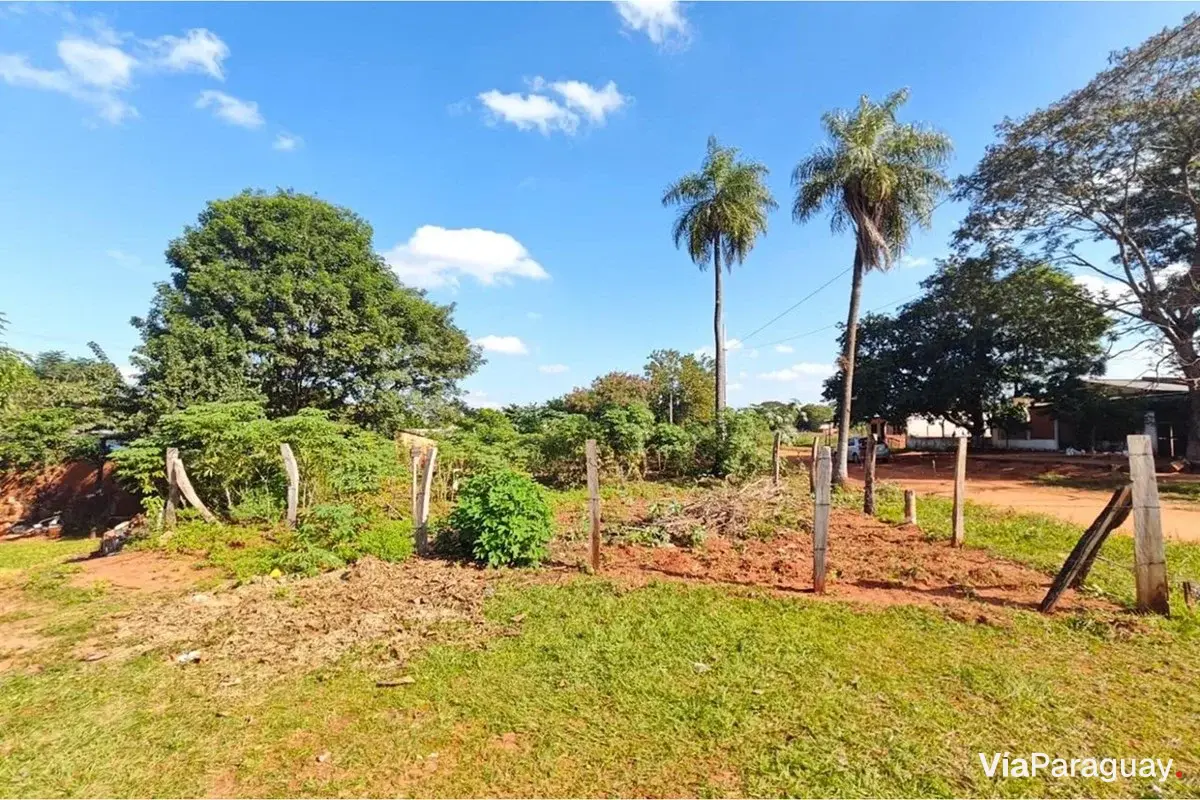 Terreno de esquina à venda em Costa Salinas, Capiatá