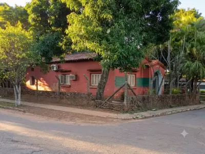 Corner lot for sale in Fernando de la Mora