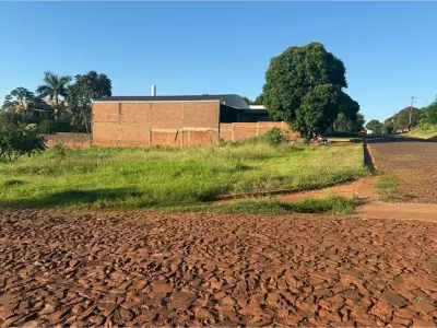Corner lot for sale in Fram, Itapúa