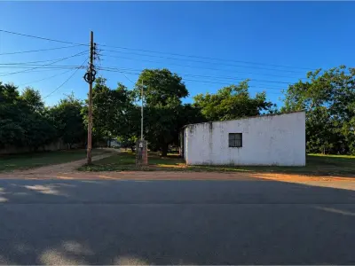 Terreno de esquina à venda em J. A. Saldivar