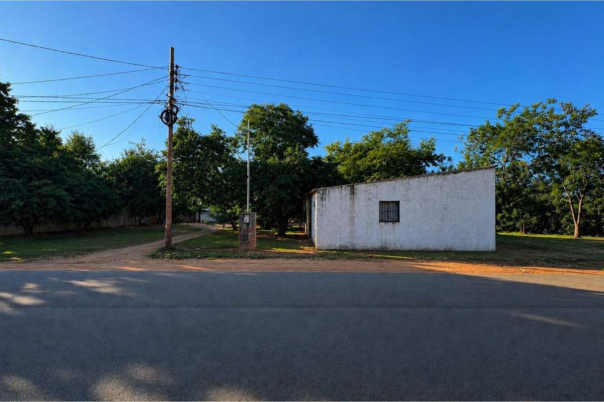 Corner lot for sale in J. A. Saldivar