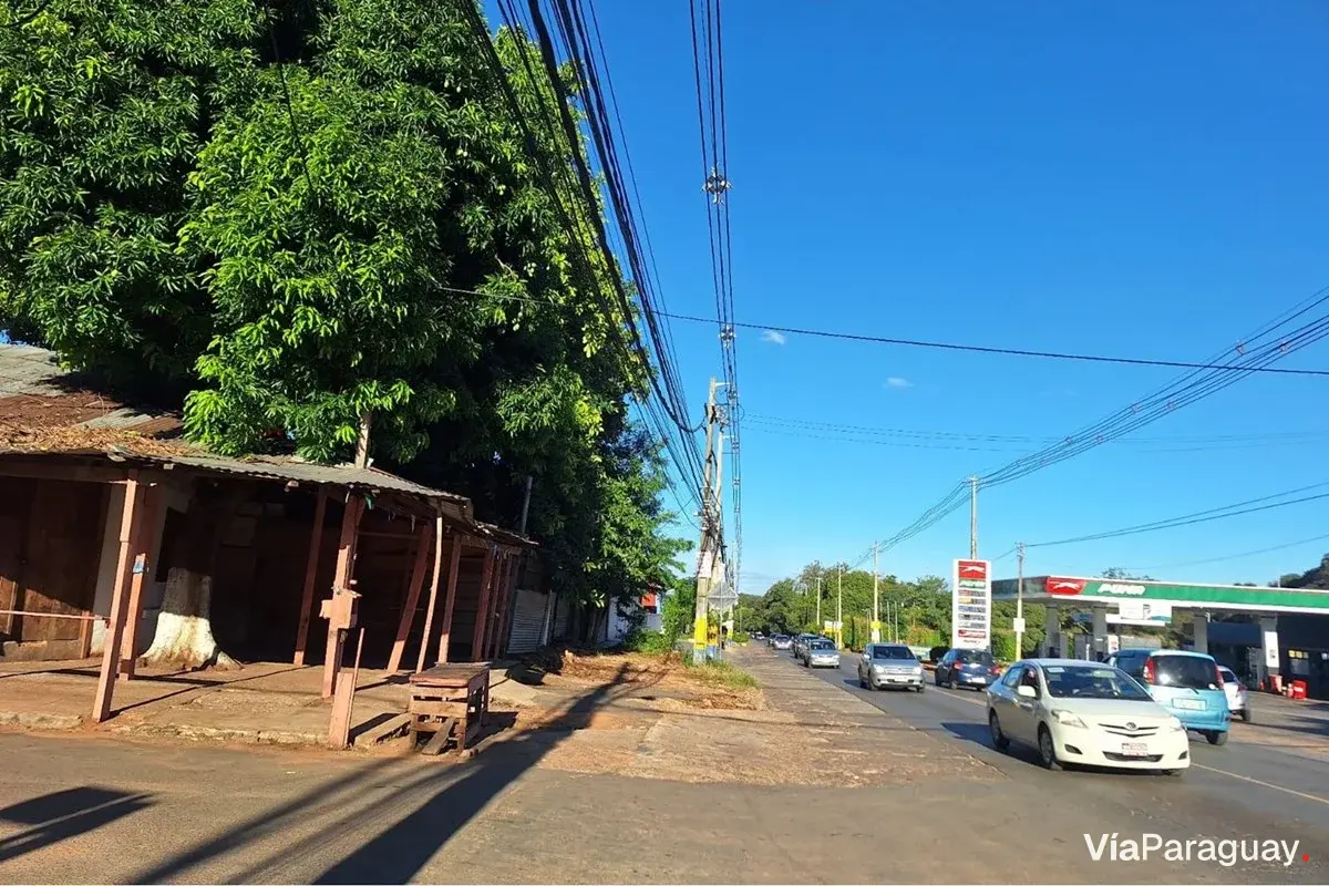 Terreno en esquina en venta en Luque, Central