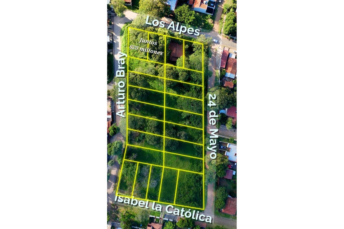 Corner lot for sale in Puerto Pabla, Lambaré