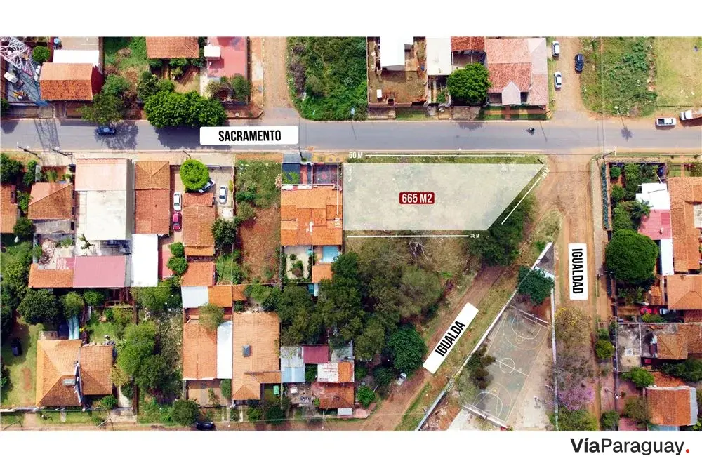 Terreno de esquina à venda em San Lorenzo, Central