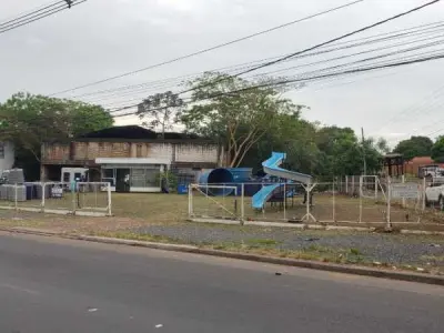Terreno em esquina na Acceso Sur, Ñemby