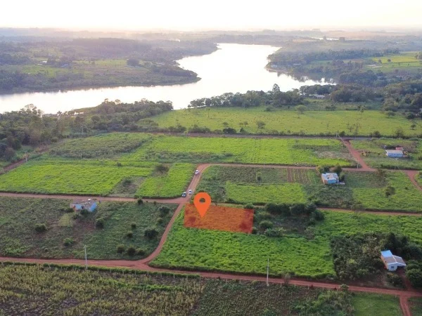 Land for sale near the river in Hernandarias, Alto Paraná