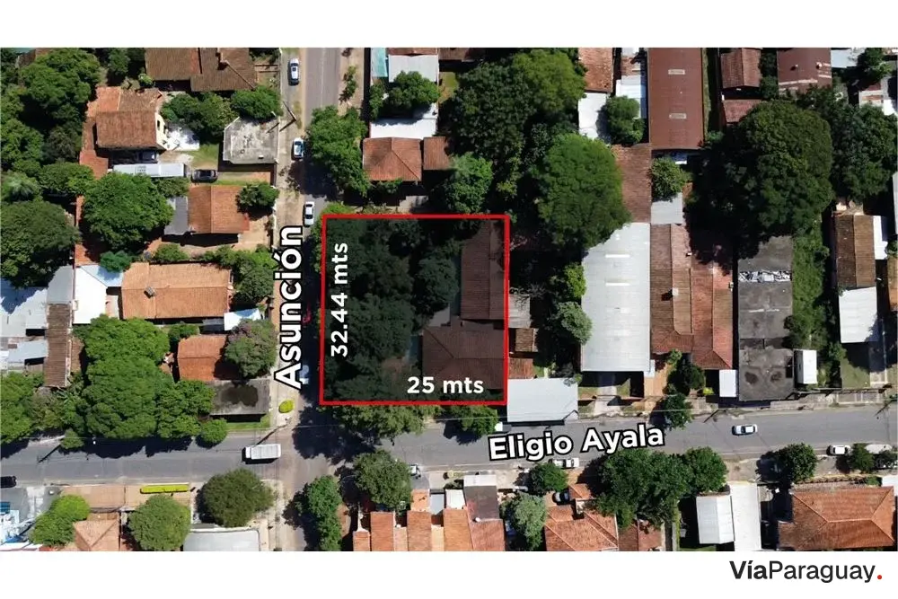 Land for sale with house in Fernando de la Mora