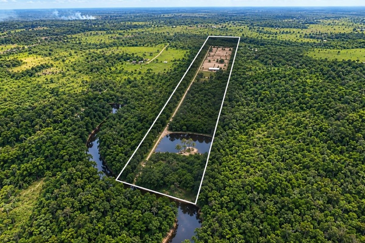 Terreno en venta con salida al río Confuso, Benjamín Aceval