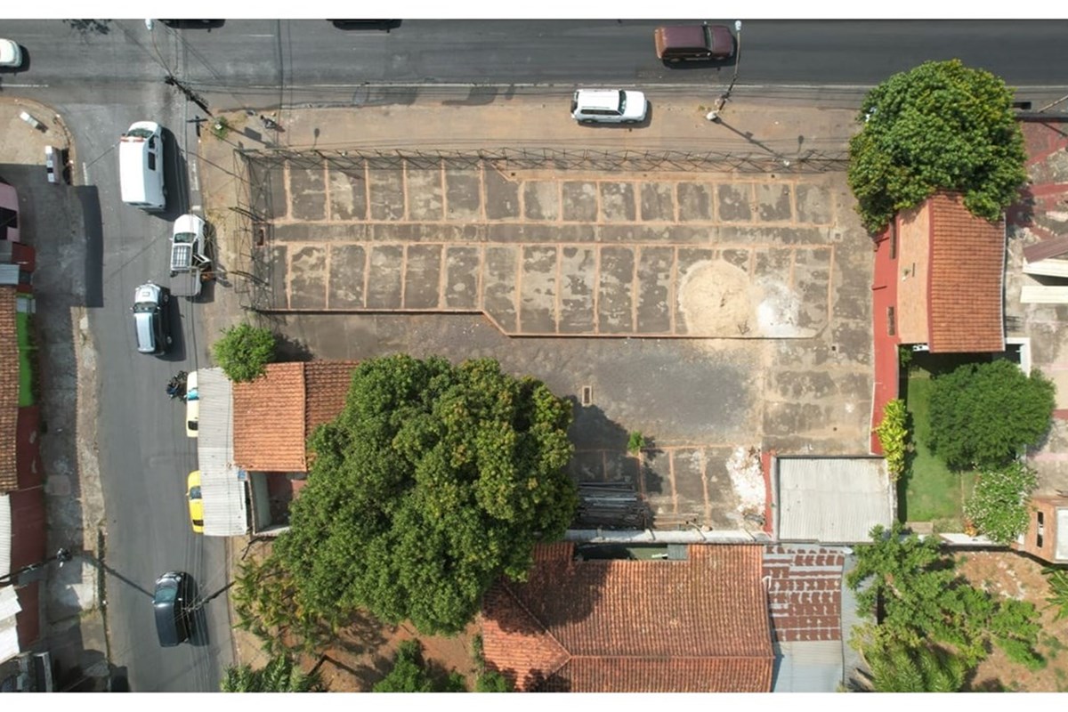 Land for sale, 1,000 m² in central San Lorenzo