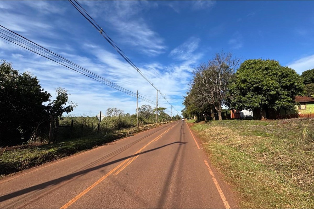 Terreno à venda de 2 hectares na Rota 14, Cambyretá
