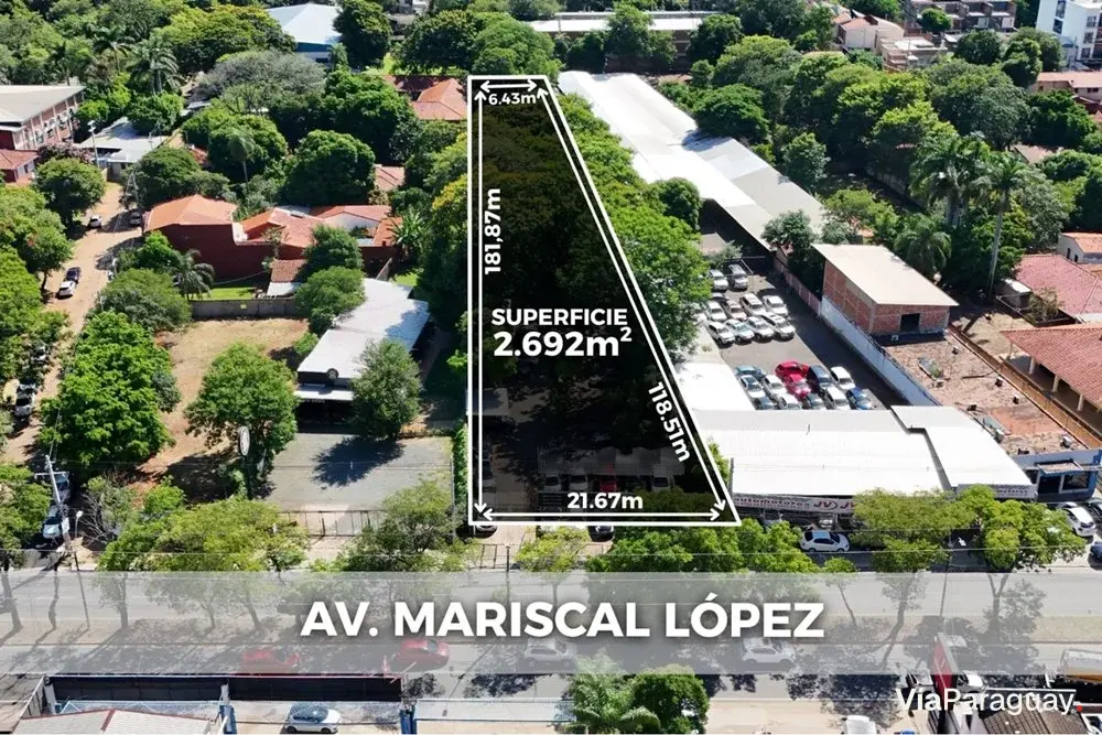 Land for sale on Avda. Mcal. López, Laguna Grande