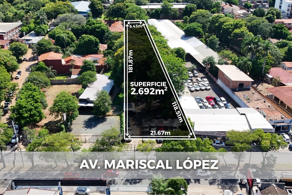 Land for sale on Avda. Mcal. López, Laguna Grande